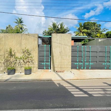 Container Villa Luxury Collection Weliweriya Экстерьер фото