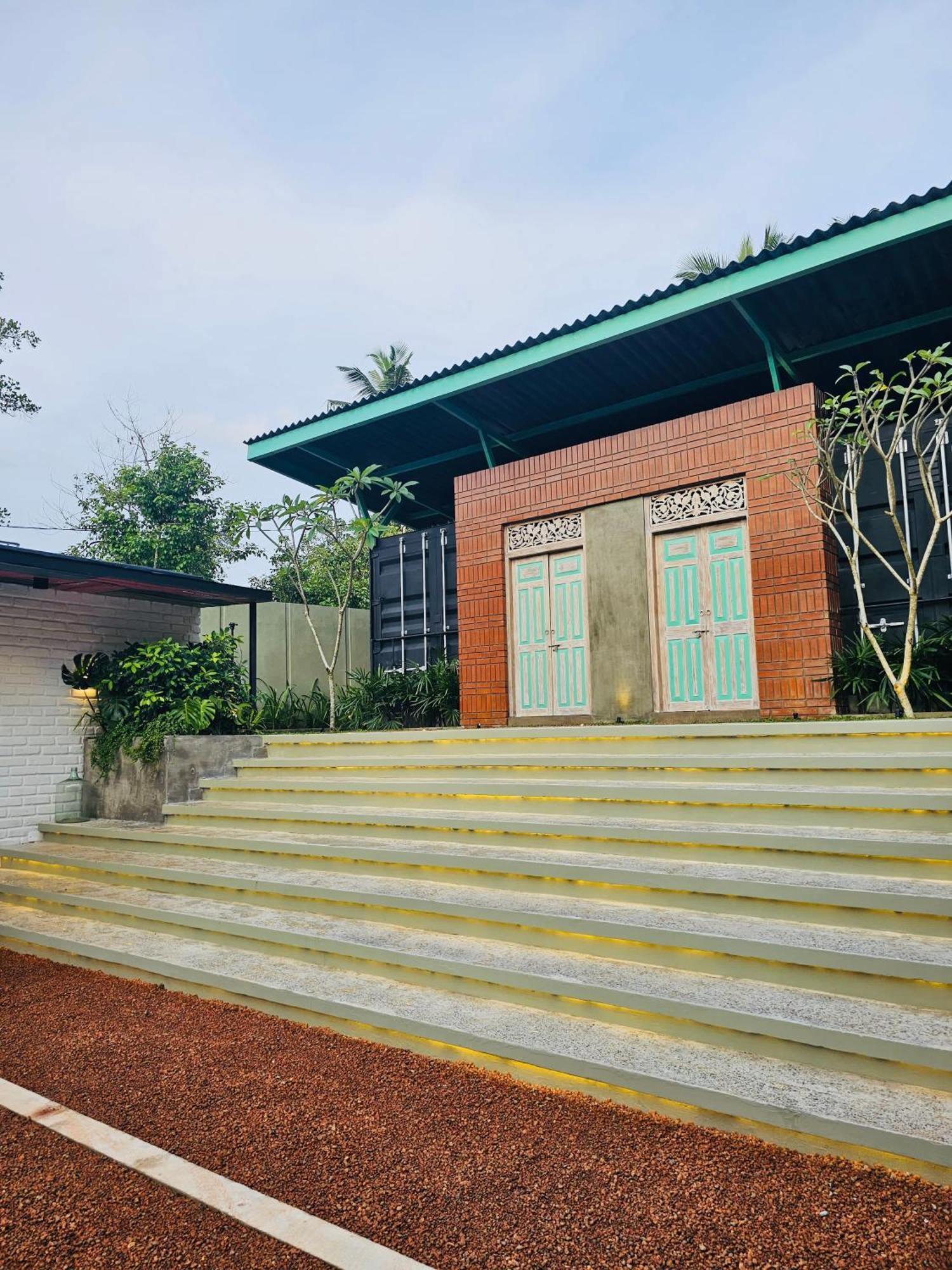 Container Villa Luxury Collection Weliweriya Экстерьер фото
